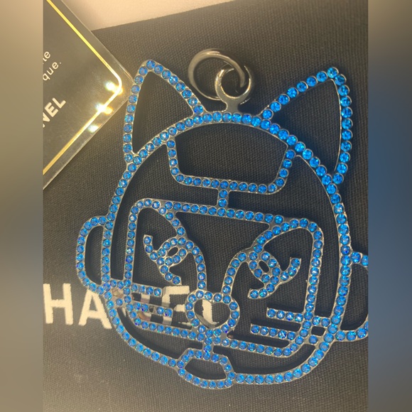 Authentic Chanel Cat Pendant with Authentication Card - Picture 7 of 17